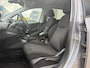 Peugeot 208 1.2 PureTech Signature/ nap/ 1e EIG/ dealeronderhouden/ 1jaar apk/ luxe uitvoering/ zeer nette auto.