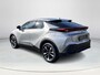 Toyota C-HR / C-HR+ 2.0 Plug-in Hybrid 220 Dynamic | Shimmering silver metallic | Nieuw uit voorraad leverbaar |