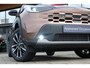 Toyota Yaris Cross 1.5 Hybrid 130 Executive Automaat | Premium Pack | Combimeter, 10” Head-up Display (HUD) | JBL® Premium Sound System met 8 speakers | LED Matrix koplampen met Adaptive High Beam System (AHS) en automa