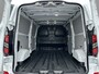 Ford Transit Custom 2.0 TDCI 136 PK TREND / L2H1 / 2.740 KG AHG / CAMERA / CRUISE / 3 ZITS / AIRCO / CARPLAY