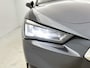 SEAT Leon 1.0 TSI Style 110 PK | LED Koplampen | Apple Carplay/Android Auto | Cruise control | Parkeersensoren | Climate Control | Lichtmetalen velgen |