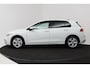 Volkswagen Golf 1.0 TSI Life (CRUISE CONTROL ADAPTIEF, NAVIGATIE, CARPLAY, PARKEERSENSOREN)