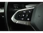 Volkswagen Golf 1.0 TSI Life (CRUISE CONTROL ADAPTIEF, NAVIGATIE, CARPLAY, PARKEERSENSOREN)