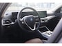 BMW 3-Serie (g20) 320e High Executive 204pk | Curved Display I Leder | Camera I Climate I Carplay I DAB I