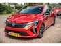 Renault Clio 1.6 E-Tech Full Hybrid 145 techno | Cruise Control | Climate Control | Camera | Pack winter | 17 Inch Lichtmetalen Velgen | 7900KM! | Wordt verwacht