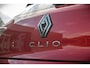 Renault Clio 1.6 E-Tech Full Hybrid 145 techno | Cruise Control | Climate Control | Camera | Pack winter | 17 Inch Lichtmetalen Velgen | 7900KM! | Wordt verwacht