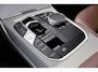 BMW 3-Serie (g20) 320e High Executive 204pk | SoH 97% | Curved Display I Leder | Camera I Climate I Carplay I DAB I