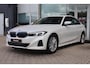 BMW 3-Serie (g20) 320e High Executive 204pk | Curved Display I Leder | Camera I Climate I Carplay I DAB I