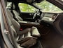 Volvo V60 2.0 T8 Twin Engine AWD R-Design / Bowers & Wilkins