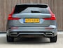 Volvo V60 2.0 T8 Twin Engine AWD R-Design / Bowers & Wilkins