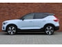 Volvo XC40 Single Motor Extended Range Ultimate 82 kWh | Trekhaak | Panoradamak | Power Seats | 360 Graden Camera | Adaptieve Cruise Control | Apple Carplay | Harman Kardon | Verwarmbare Voorstoelen