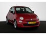 Fiat 500 0.9 TwinAir Turbo Young Airco Navigatie Cruise Control 15"