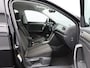 Volkswagen T-Roc 1.5 TSi 150 Pk Automaat Style Business | Adaptive Cruise Control | Elektrische Achterklep | Navigatie | Trekhaak | Stoelverwarming | 17 Inch
