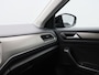 Volkswagen T-Roc 1.5 TSi 150 Pk Automaat Style Business | Adaptive Cruise Control | Elektrische Achterklep | Navigatie | Trekhaak | Stoelverwarming | 17 Inch