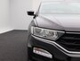 Volkswagen T-Roc 1.5 TSi 150 Pk Automaat Style Business | Adaptive Cruise Control | Elektrische Achterklep | Navigatie | Trekhaak | Stoelverwarming | 17 Inch