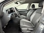 Volkswagen Golf 1.5 TSI GOAL / Airco / Stuur & Stoelverwarming / Adaptive cruise control / hill hold / Apple Carplay Android Auto / Navigatie / PDC voor & achter / All Seasonbanden /
