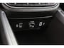 Jeep Avenger 1.2 e-Hybrid Altitude Achteruitrijcamera Apple CarPlay 17"