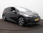 Volkswagen ID.3 Pro Business 59 kWh Apple Carplay/Android Auto - Navigatie - 19 Inch - Camera