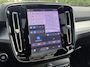 Volvo XC40 2.0 B4 Plus Dark | Panoramadak | Harman/Kardon | Trekhaak | Camera |