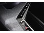 Peugeot 5008 1.6 Plug-in Hybrid 195 Allure 7p Stoelverwarming 360-Camera Keyless 19"