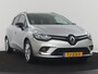 Renault Clio 0.9 TCe Limited | Cruise control | Park assist | Bluetooth | Navigatie | DAB | Getint glas | Full LED | Lichtmetaal 16'' |