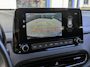 Hyundai Kona 1.6 GDI HEV Fashion|Navi|Keyless-Entry/Go|Two-Tone|Adaptive-Cruise|Stoel/Stuurverwarming|Dodehoekdetectie