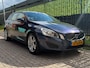 Volvo V60 1.6 T4 Kinetic 2011 blauw AUTOMAAT|TREKHAAK|NAP