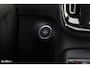 Volvo XC40 1.5 T4 Plug-in hybrid Plus Dark | Adaptieve cruise | Harman Kardon | Memory |