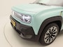 Renault 4 E-TECH iconic 150 pk comfort range | Pack advanced driving assist | Full easy park assist, automatisch inparkeren | Stoel- en stuurverwarming |  18” lichtmetalen wielen ‘parisienne’ | Two-tone metaalkleur |