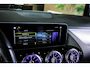 Mercedes-Benz GLA Luxury 200 TREKHAAK CARPLAY NAVI ADAPTIEF CRUISE ECC.