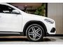 Mercedes-Benz GLA Luxury 200 TREKHAAK CARPLAY NAVI ADAPTIEF CRUISE ECC.