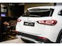 Mercedes-Benz GLA Luxury 200 TREKHAAK CARPLAY NAVI ADAPTIEF CRUISE ECC.