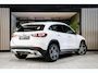 Mercedes-Benz GLA Luxury 200 TREKHAAK CARPLAY NAVI ADAPTIEF CRUISE ECC.