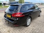 Peugeot 308 1.2 SW PureTech Style Trekhaak - Clima - Pano