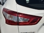 Nissan Qashqai 1.2 Connect Edition 116pk 116pk | Achteruitrijcamera | Bluetooth | Cruise control | Dab | Lichtmetalen velgen 17" | Parkeersensor voor en achter | Voorstoelen verwarmd | Perfect onderhouden!