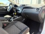 Nissan Qashqai 1.2 Connect Edition 116pk 116pk | Achteruitrijcamera | Bluetooth | Cruise control | Dab | Lichtmetalen velgen 17" | Parkeersensor voor en achter | Voorstoelen verwarmd | Perfect onderhouden!