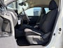 Nissan Qashqai 1.2 Connect Edition 116pk 116pk | Achteruitrijcamera | Bluetooth | Cruise control | Dab | Lichtmetalen velgen 17" | Parkeersensor voor en achter | Voorstoelen verwarmd | Perfect onderhouden!