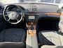 Mercedes-Benz E-klasse 320 CDI Elegance Select 224pk | Bi-xenon koplampen | Cruise control | Cd-wisselaar | Electronic climate control | Lichtmetalen velgen 16" | Navigatiesysteem full map | Trekhaak | Prachtig exemplaar!