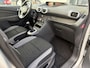 Citroën C3 Picasso 1.6 VTi Aura 120pk | Airco automatisch | Cruise control | Elektrische ramen voor | Isofix bevestiging voor kinderzitjes | Radio-cd/mp3 speler | Trekhaak | Rijdt perfect!~