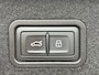 Audi A8 4.0 TFSI S8 quattro 520pk | Bang & Olufsen Sound | Cruise control adaptief met stop&go | Dab | Elektrisch glazen schuif-/kanteldak | Matrix led koplampen | Rondomzicht camera | Voorstoelen met massagefunctie en geventileerd | Dealer onderhouden!