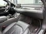 Audi A8 4.0 TFSI S8 quattro 520pk | Bang & Olufsen Sound | Cruise control adaptief met stop&go | Dab | Elektrisch glazen schuif-/kanteldak | Matrix led koplampen | Rondomzicht camera | Voorstoelen met massagefunctie en geventileerd | Dealer onderhouden!