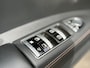Mercedes-Benz S-klasse AMG 63 Lang Performance Package 571pk | Facelift | Achteruitrijcamera | Bi-xenon koplampen | Cruise control adaptief | Designo Interieur | Elektrisch glazen schuif-/kanteldak | Lichtmetalen velgen 20" | Voorstoelen verwarmd en geventileerd | Dealer onderh