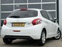 Peugeot 208 1.2 PureTech Style 82pk | Airco | Bluetooth | Cruise control | Isofix bevestiging voor kinderzitjes | Lichtmetalen velgen 15" | Multimedia-voorbereiding | Zeer nette auto!