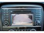 Mercedes-Benz R-klasse 300 CDI BlueEFFICIENCY 190pk | 7-persoons | Achteruitrijcamera | Bi-xenon koplampen | Cruise control | Lederen bekleding | Luchtvering | Parkeersensor voor en achter | Voorstoelen verwarmd | Dealer onderhouden!