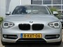 BMW 1-Serie 114i EDE Business Sport 100pk | Airco automatisch | Bi-xenon koplampen | Cruise control | Dab | Lichtmetalen velgen 16" | Navigatiesysteem full map | Parkeersensor achter | Dealer onderhouden!