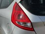 Ford Fiesta 1.25 Trend 82pk | Airco | Centrale vergrendeling met afstandsbediening | Elektrische ramen voor | Isofix bevestiging voor kinderzitjes | Radio cd speler | Zeer nette auto!