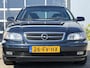 Opel Omega 2.2i-16V Elegance 145pk | Origineel Nederlands | Automaat | Xenon koplampen | Cruise control | Electronic climate control | Lichtmetalen velgen 16" | Uniek Exemplaar!