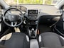 Peugeot 208 1.2 PureTech Style Pack 82pk | Distributieriem vervangen | Bluetooth | Cruise control | Eelectronic climate control | Isofix bevestiging voor kinderzitjes | Navigatiesysteem full map | Parkeersensor achter | Zeer nette auto!