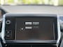 Peugeot 208 1.2 PureTech Style Pack 82pk | Distributieriem vervangen | Bluetooth | Cruise control | Eelectronic climate control | Isofix bevestiging voor kinderzitjes | Navigatiesysteem full map | Parkeersensor achter | Zeer nette auto!