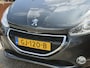 Peugeot 208 1.2 PureTech Style Pack 82pk | Distributieriem vervangen | Bluetooth | Cruise control | Eelectronic climate control | Isofix bevestiging voor kinderzitjes | Navigatiesysteem full map | Parkeersensor achter | Zeer nette auto!